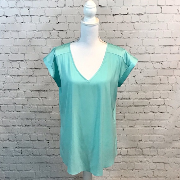 ♥️Express short sleeve blouse top turquoise sz L - Picture 2 of 8